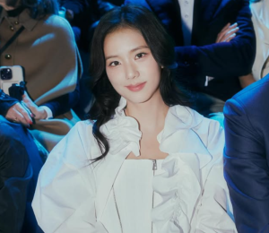 블랙핑크 지수 오빠, 불법 촬영 의혹 제기 “사실무근, 법적 대응 예정”